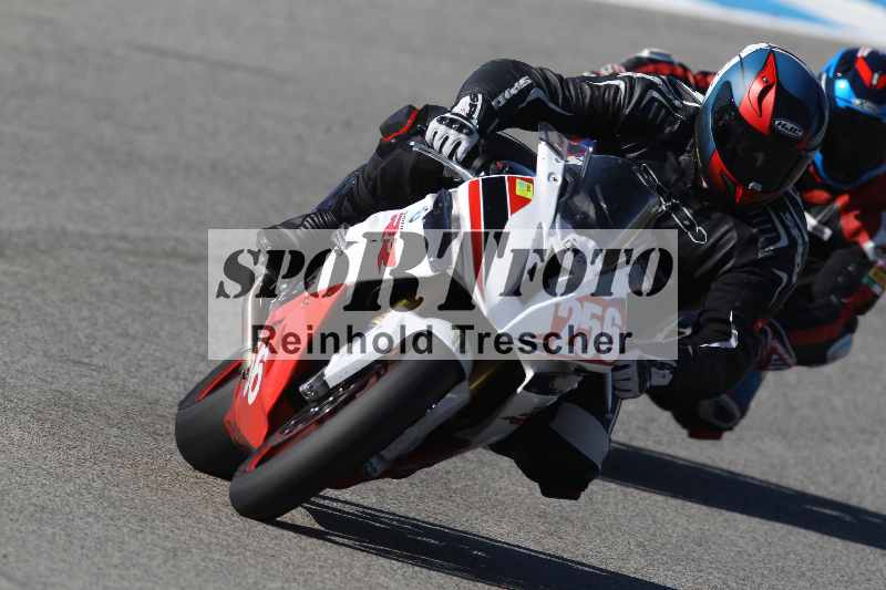 /Archiv-2023/02 31.01.-03.02.2023 Moto Center Thun Jerez/Gruppe blau-blue/256